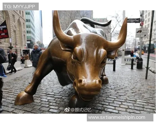 公牛力量与勇气的象征探析：从古代神话到现代竞技场的演变